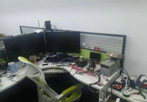 嵌入式物聯(lián)網(wǎng)硬件開發(fā)工程師的工作臺 當(dāng)硬件與計(jì)算機(jī)網(wǎng)絡(luò)工程相遇